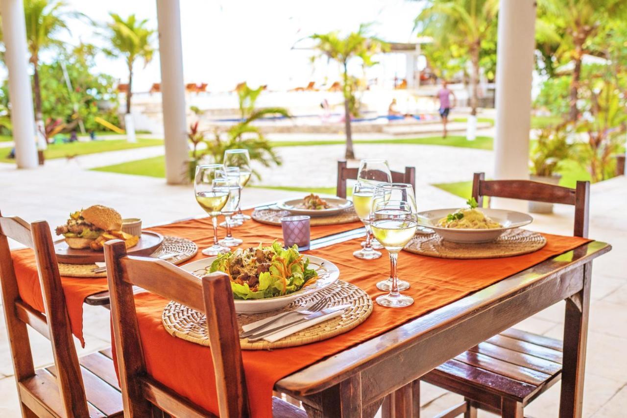 Windtown Beach Hotel Кумбуко Экстерьер фото