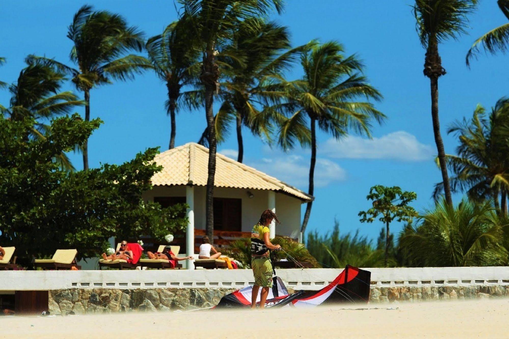 Windtown Beach Hotel Кумбуко Экстерьер фото